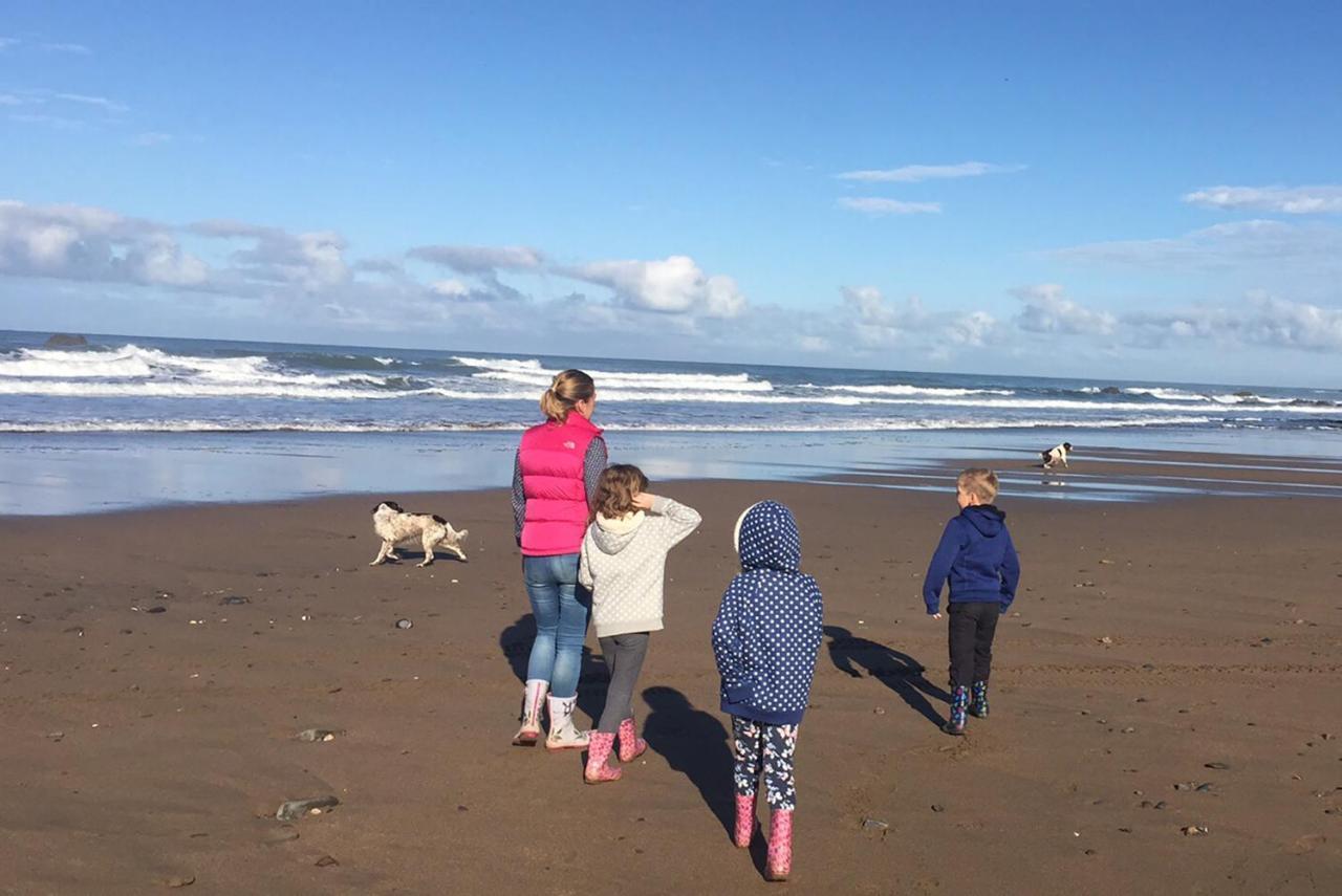St Tinney Farm Cornish & Lodges, A Tranquil Base Only 10 Minutes From The Holiday home Otterham